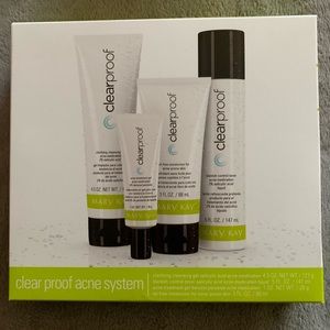 Mary Kay clearproof